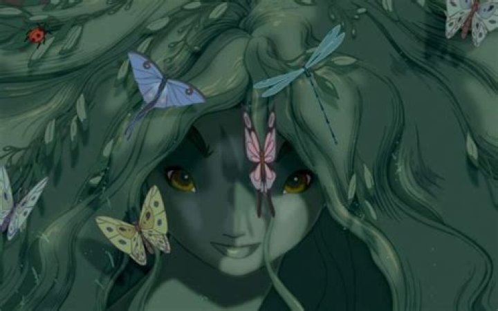 10 Disney Characters We’d Love to See in Topiary Form
