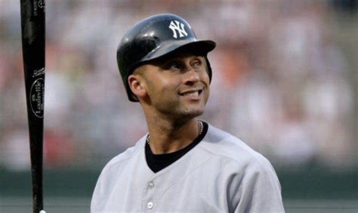 An American former professional baseball manager who has an estimated net worth of $15 million. Is he married?