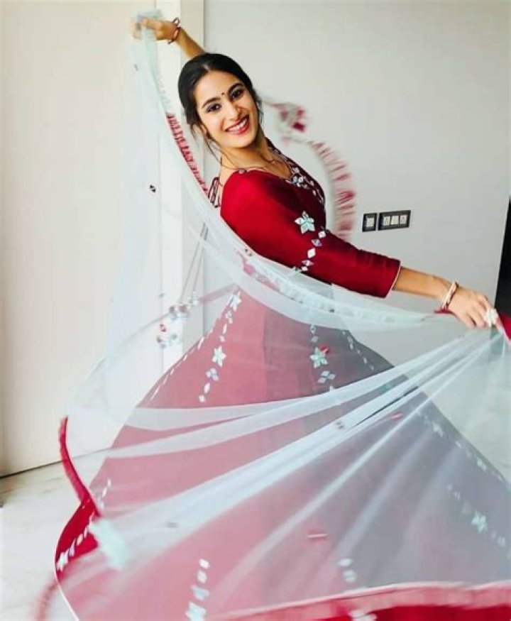 
Arushi Chawla Height, Weight, Net Worth, Age, Birthday, Wikipedia, Who, Nationality, Biography 