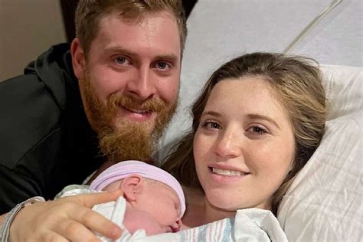 Counting On Critics Rip Joy-Anna Forsyth's New Baby Photo