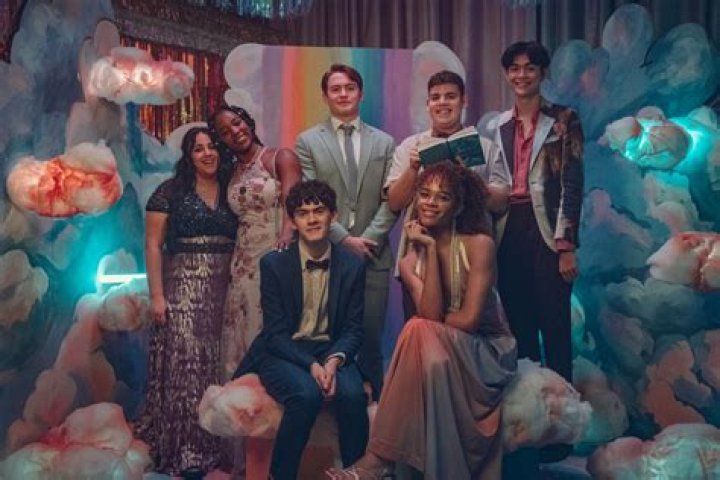 Heartstopper's Transgender Star And Her Relationship Status In 2022!