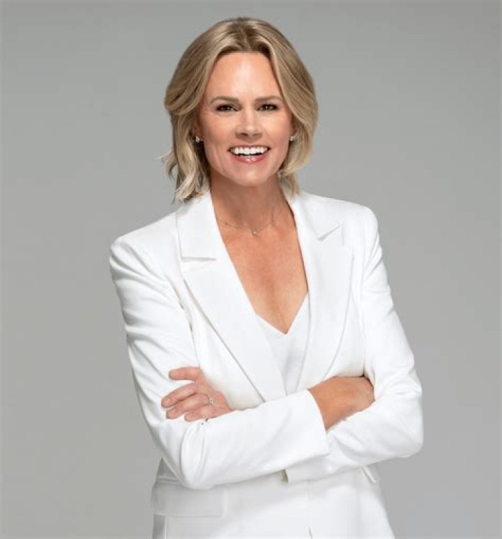 Hire Molly Fletcher to Speak at Events
