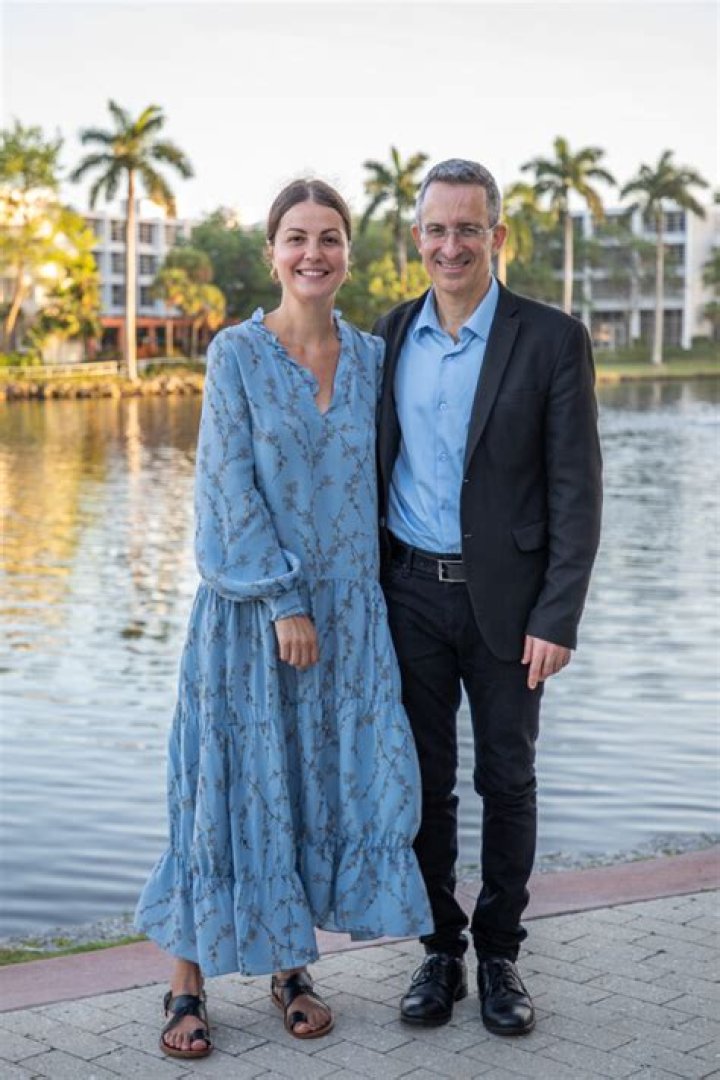 James Krause UFC Salary and Stats; who is his Wife? (Age, Married, Children, Earnings, Height)