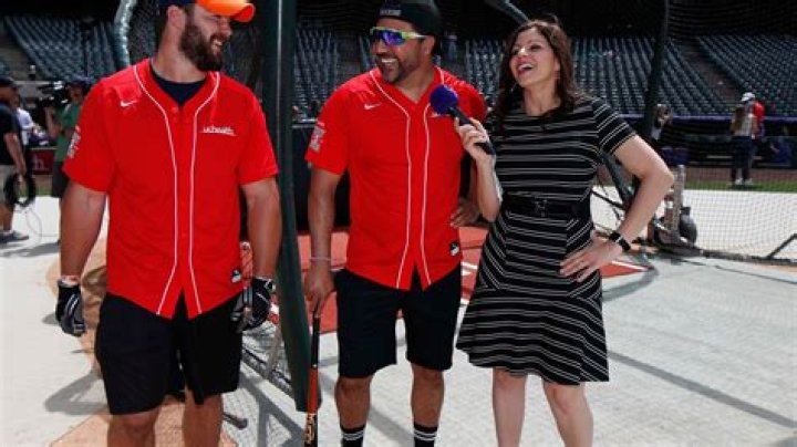 Jenny Cavnar is married to Steven Spurgeon and shares a net worth over $1 million with him.