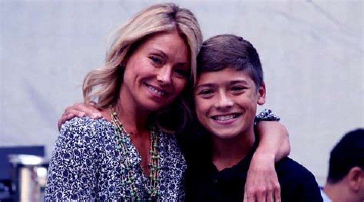 Joaquin Antonio Consuelos Biography, School, Parents, Net Worth, Mother Kelly Ripa