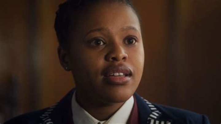 Meet Actress Natasha Thahane On Instagram And Get To Know Her Age And Hairstyle!