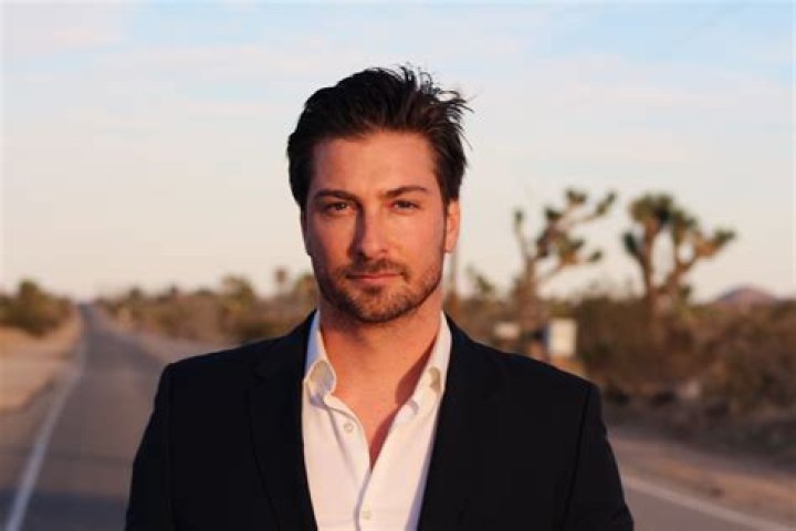 Nadia Lissing: Facts about Daniel Lissing’s wife.