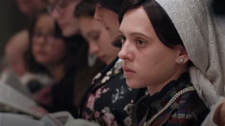 Shira Haas | Esther Shapiro, Unorthodox, Netflix, Boyfriend, Relationship, Daniel Moreshet, Shtisel, Ruchama Weiss, Deborah Feldman, Career, Wiki, Bio