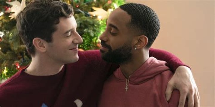 Single All The Way Star's Theatre Boyfriend And 12 Years+ Relationship Details!