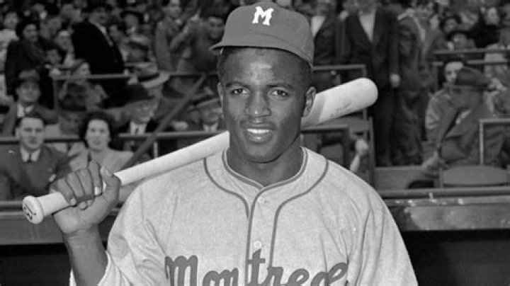 Why Is Jackie Robinson Famous?