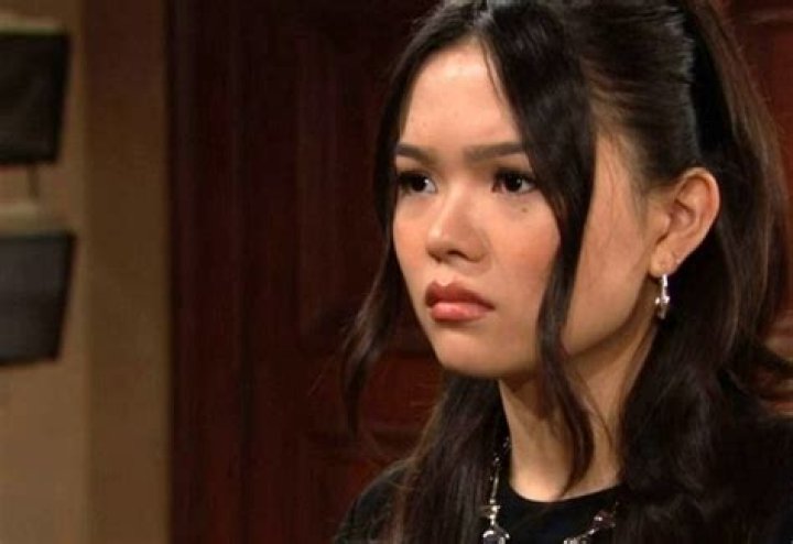 Zende Spills Luna Secret To Carter, Will He Tell RJ?